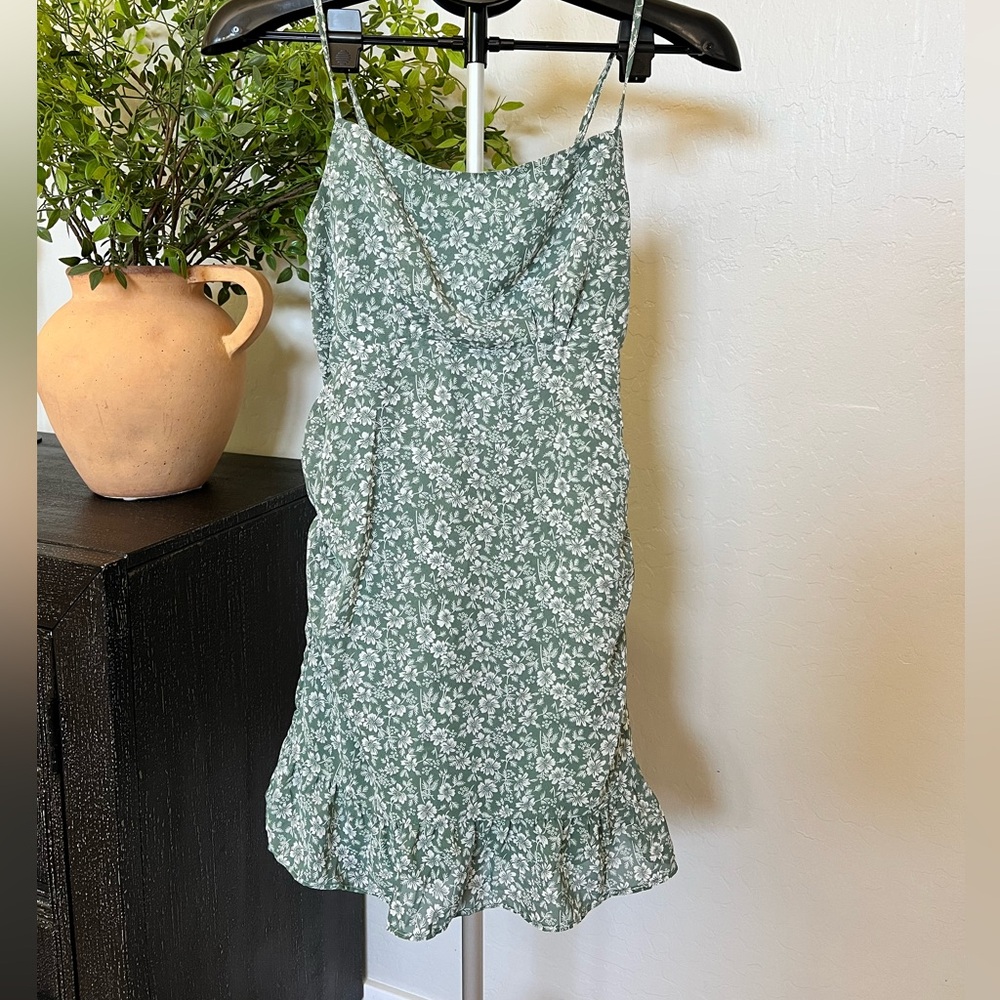 Nasty Gal green/white floral dress